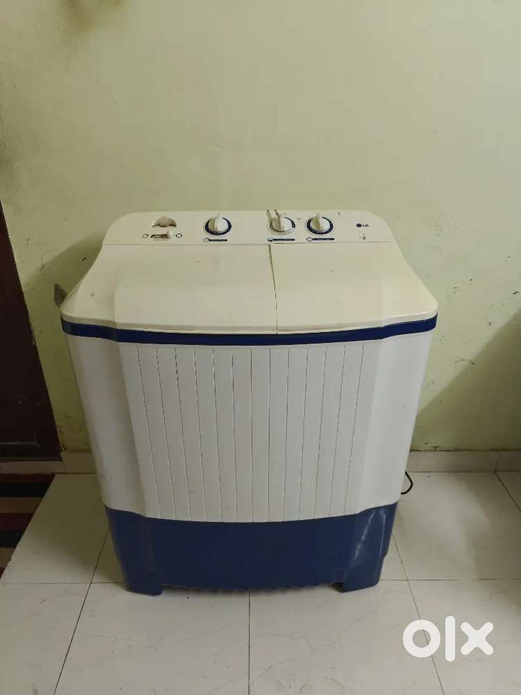LG 6.2 kg Semi-Automatic Top Loading Washing Machine (Dark Blue)