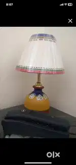 Table lamp