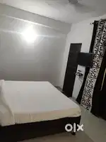 1rk rooms available for rent