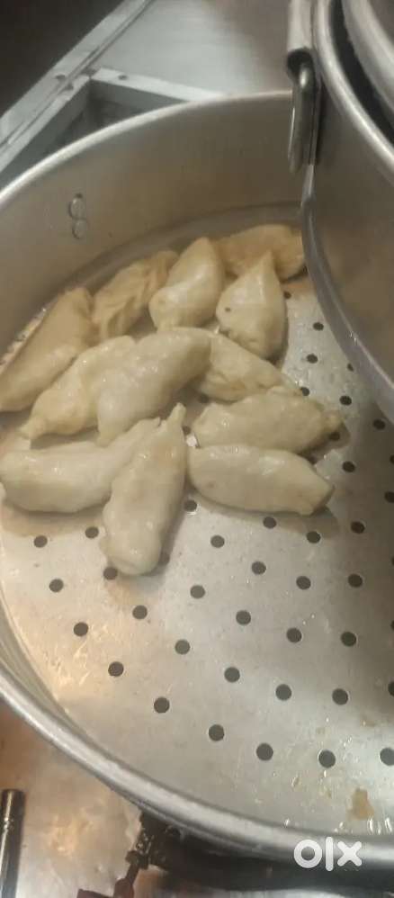 momos making