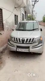 Mahindra XUV500 W4, 2014, Diesel