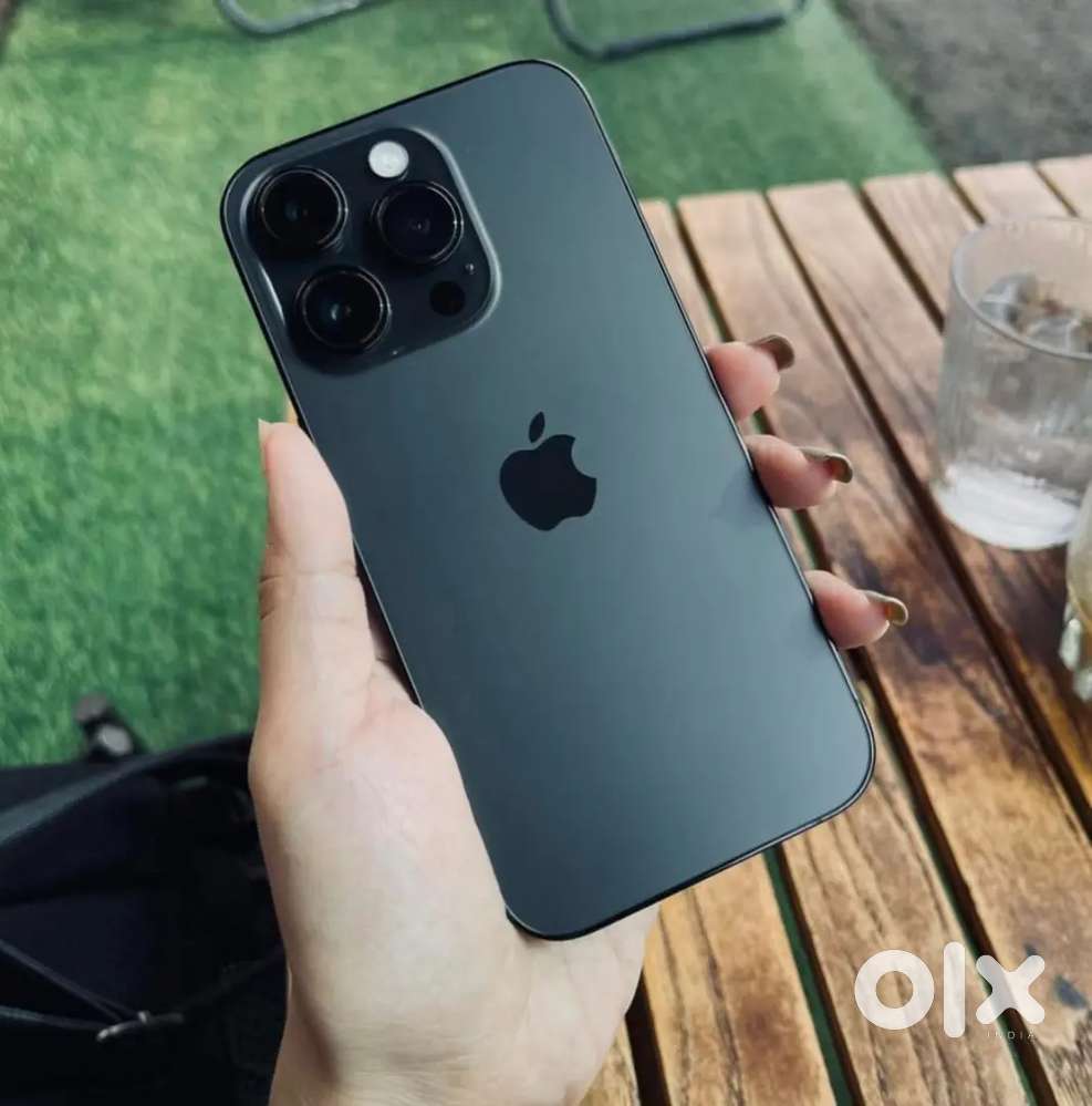 iPhone 14 pro  get refurbished at genuine price in your budget