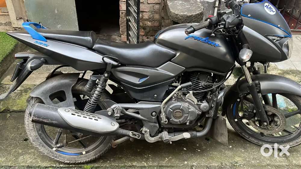 Bajaj Pulsar 125 with mint condition