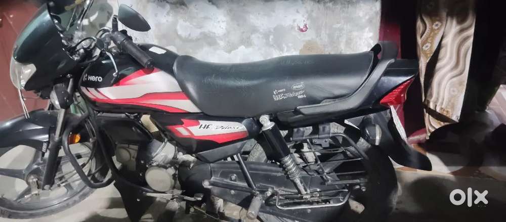 Koi dikkat nhi hai injan abhi tk khula nhi hai