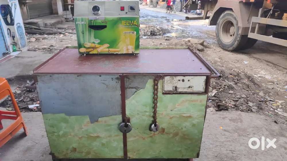 SUGAR CANE JUICE MACHINE