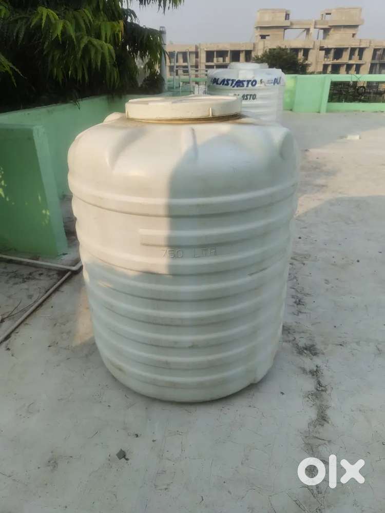 Selling Triple Layer Water tank 750 liter
