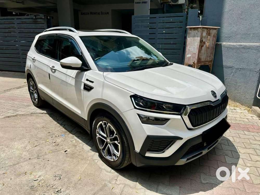 Skoda Kushaq Style 1.5 TSI DSG Dual Tone, 2022, Petrol
