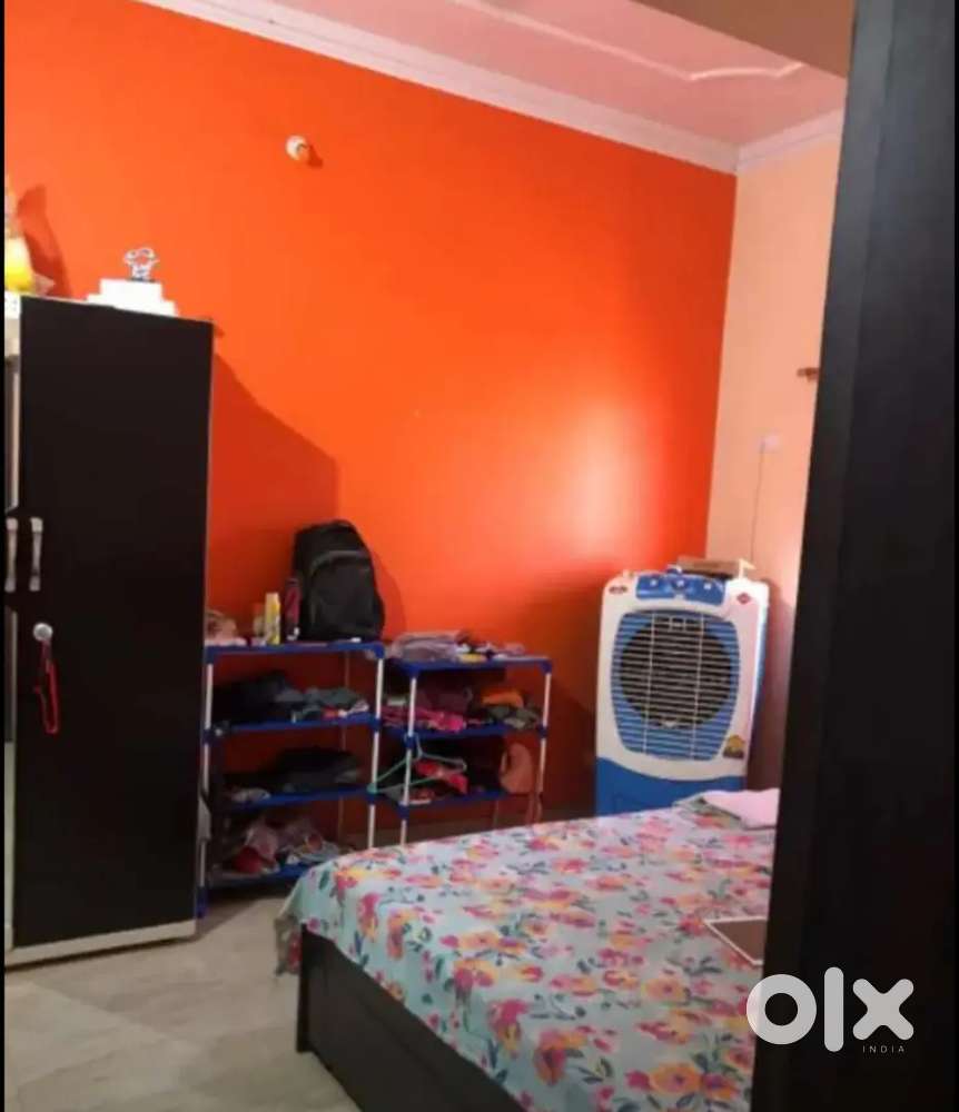 2bhk for rent in indrapuri c sector