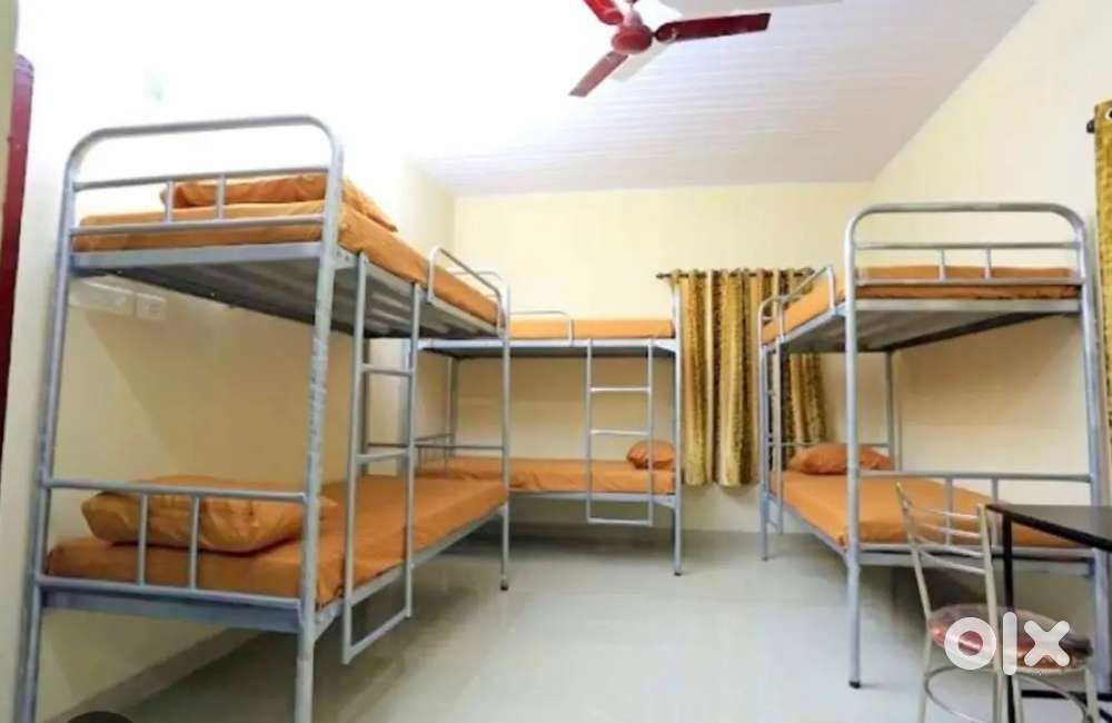 Gents Hostel North Kalamassey
