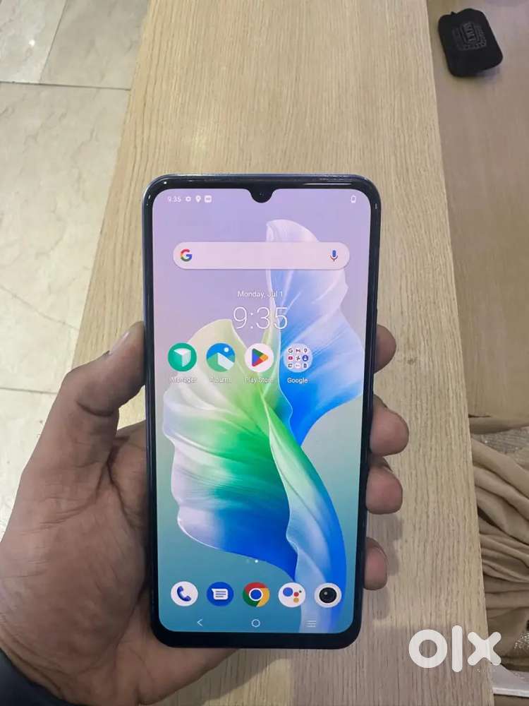 Vivo y75 8-128