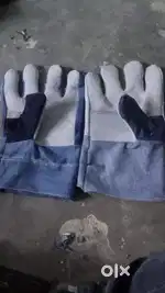 Hand gloves leather jeans