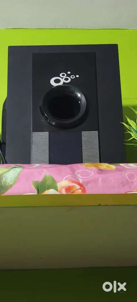 Home theatre 200 watt and 4 speakes