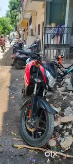 NS 125 RED COLOUR Oll original part fast owner bima ranig