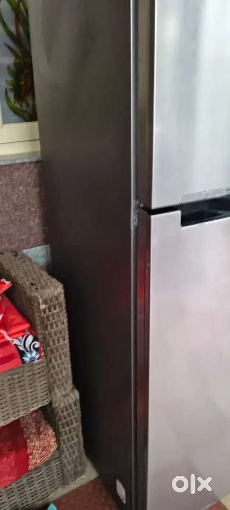 Refregerator