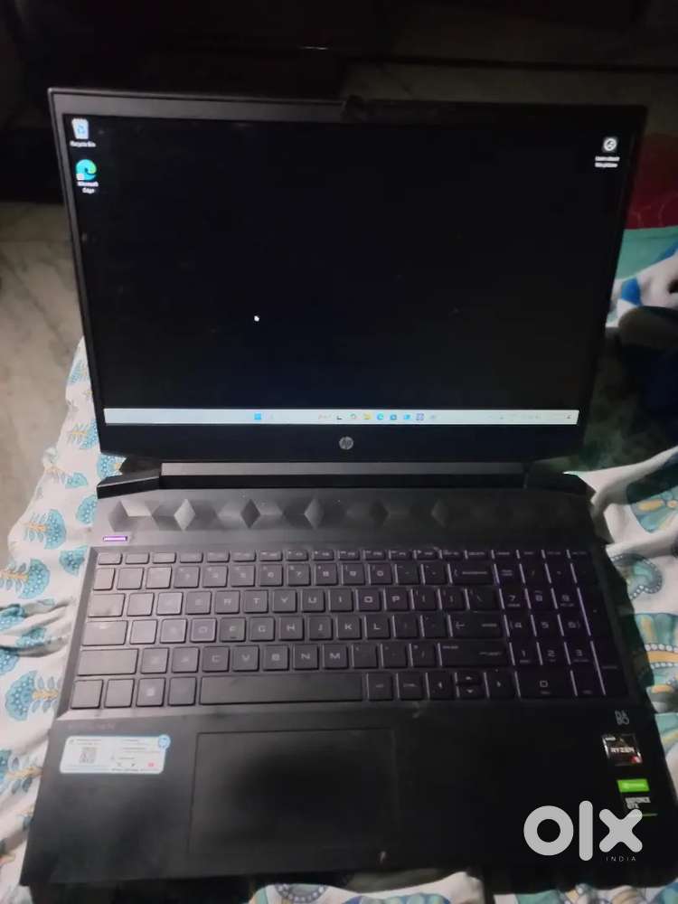 HP gaming laptop GTX1650  512gb SSD  8gb RAM