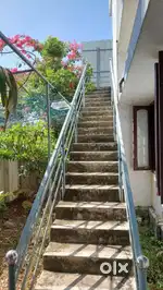 Single room convenient for bachelors