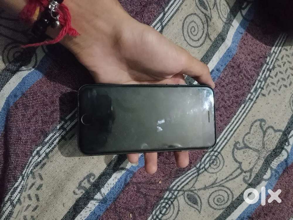 I phone7        32GB