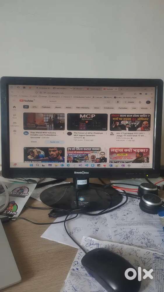 Simmtronics monitor 19 inches