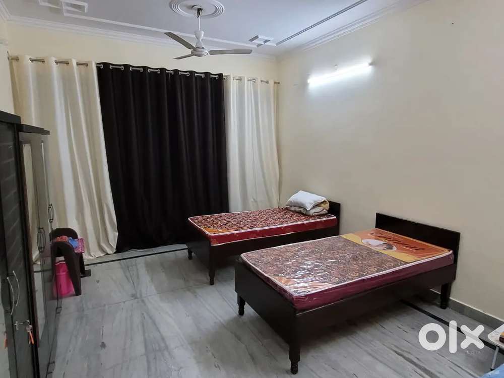 Fully Furnished Ground Floor PG For Girls Beta 2