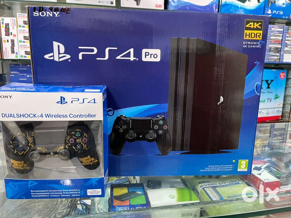 PS4 Pro 1TB 4K Gaming