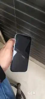 Iphone 15 selling