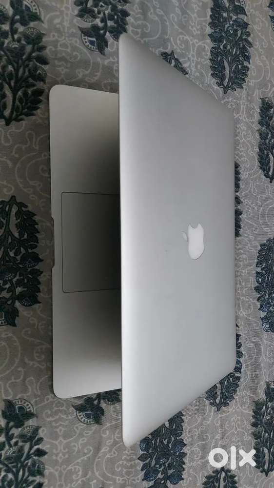 Personal use MacBook Air with bill box & charger
