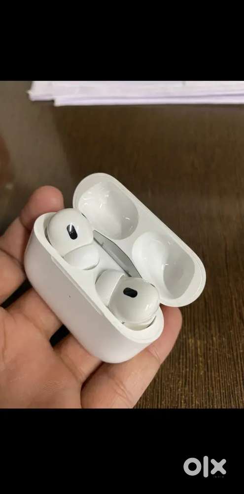 Apple airpods pro (2nd generation)