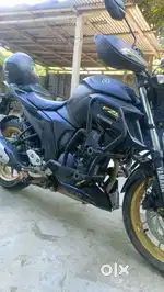 A well maintained yamaha fz25 by authorised dealer