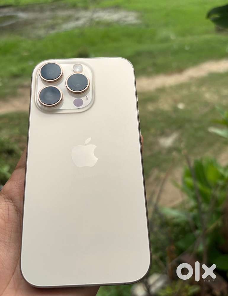 iPhone 16 Pro 256GB global mobile with awesome condition,