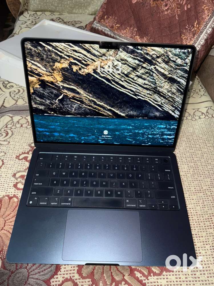 Macbook Air 16gb 256 gb for sell
