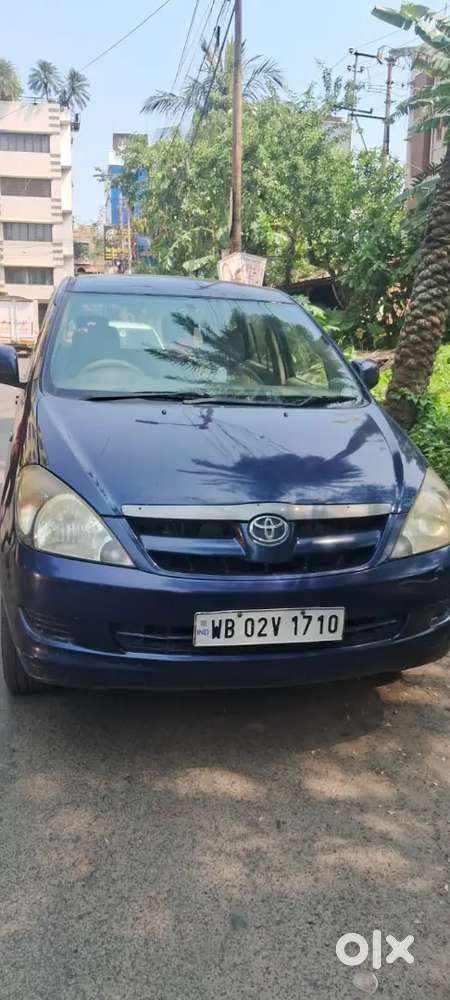 Toyota Innova 2006 Diesel 180000 Km Driven