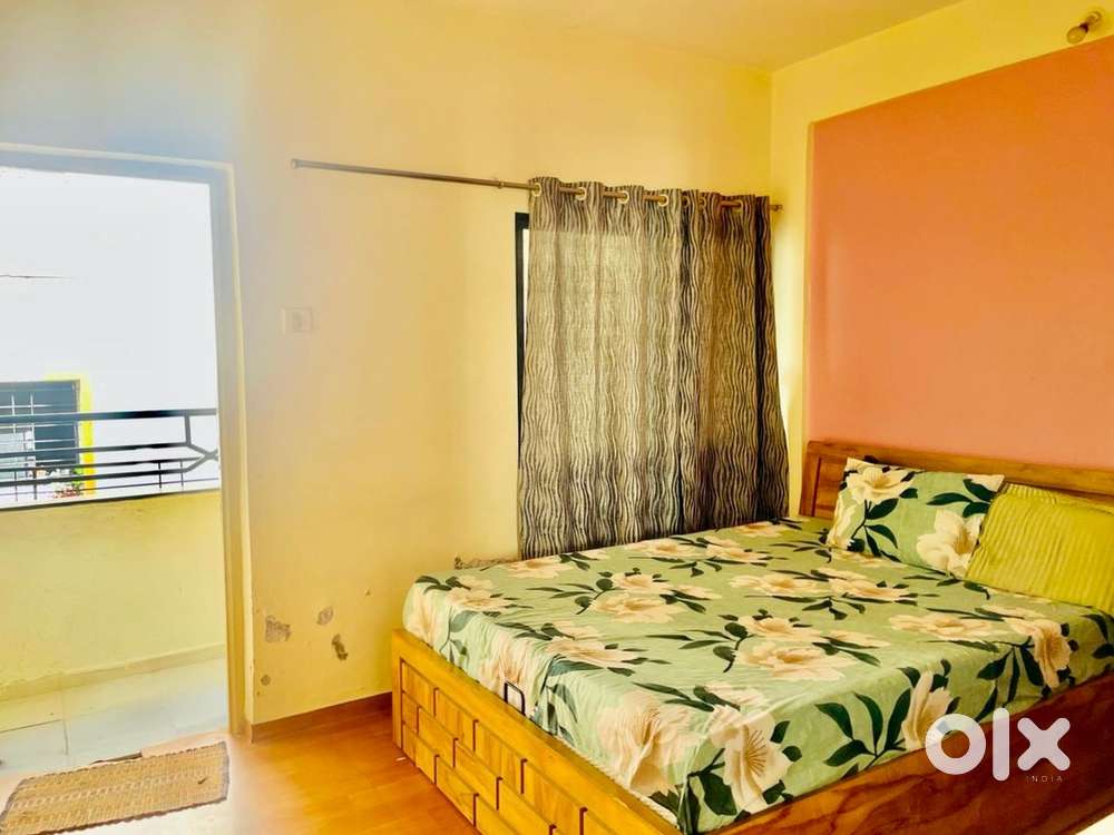 2 BHK Semifurnished flat for rent at good residencial area