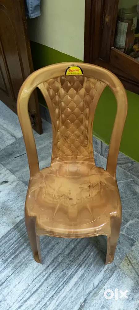 5 nos Supreme nilkamal plastik chair