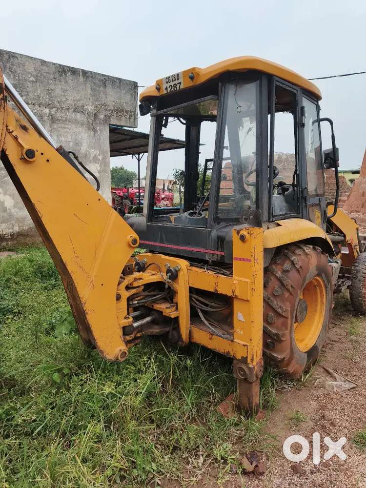 JCB 2dx ,model-2013, loader