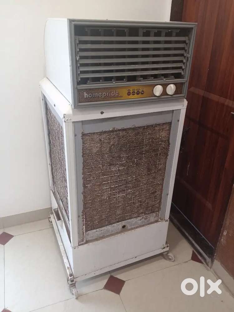 Dessert cooler