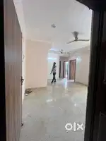 Semi furnished flat amrapali golf homes