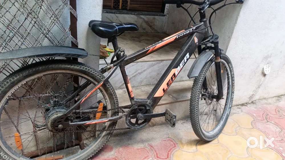Leader L-7 electric cycle