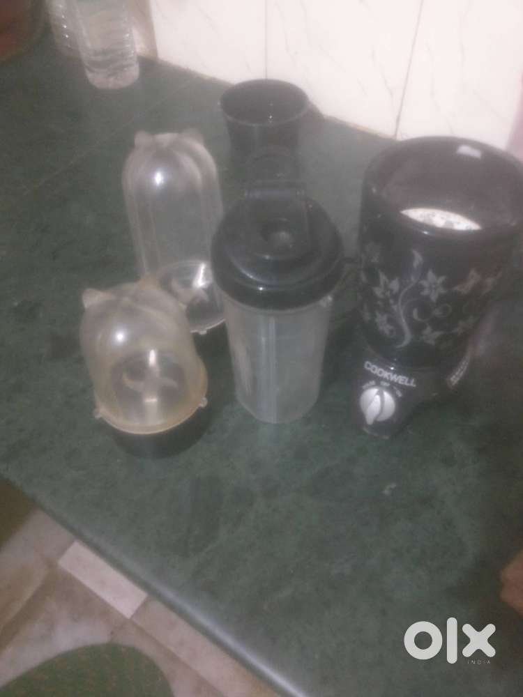 Cookwell bleder with jar