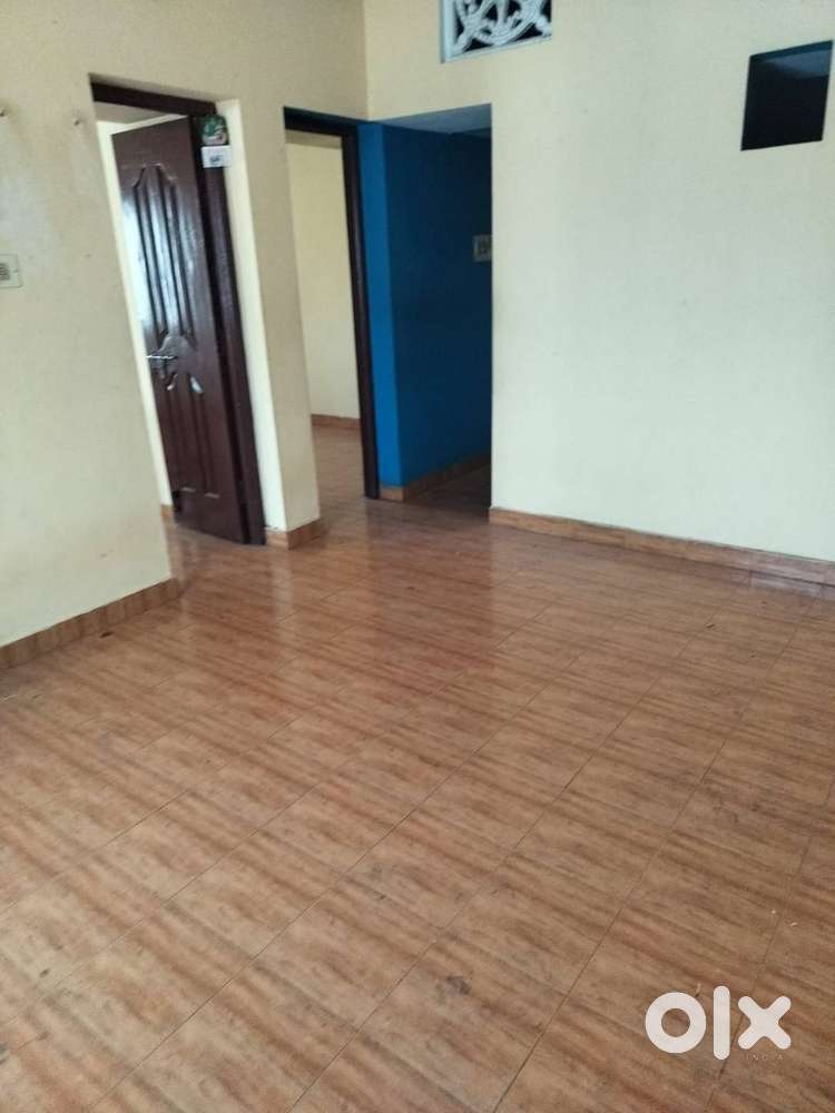 Spacious 2 bed room hall kitchen in moolakadai near pandian theatre
