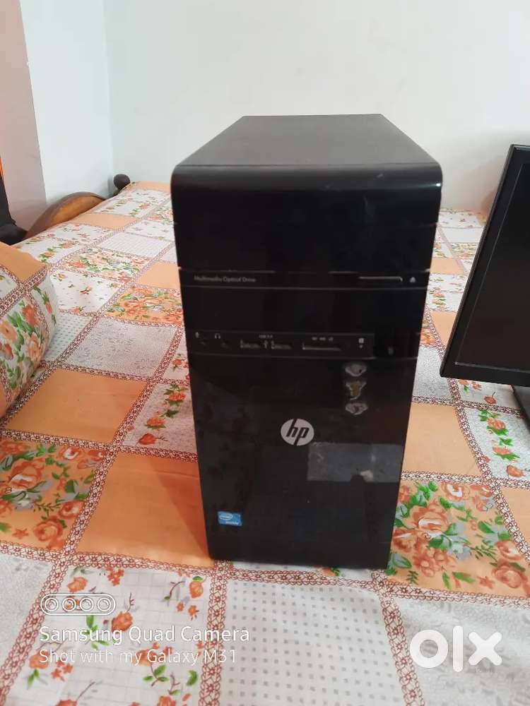 Hp desktop of Dell monitor, very good condition at reasonable price