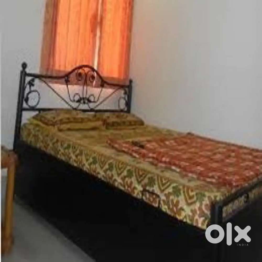 Couple ke liye room available in Jaunpur