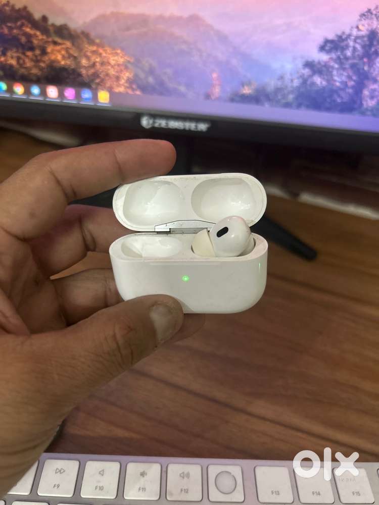 Apple airpods 2Nd Generation