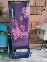 Model 2022 Whirlpool fridge 207 liter d