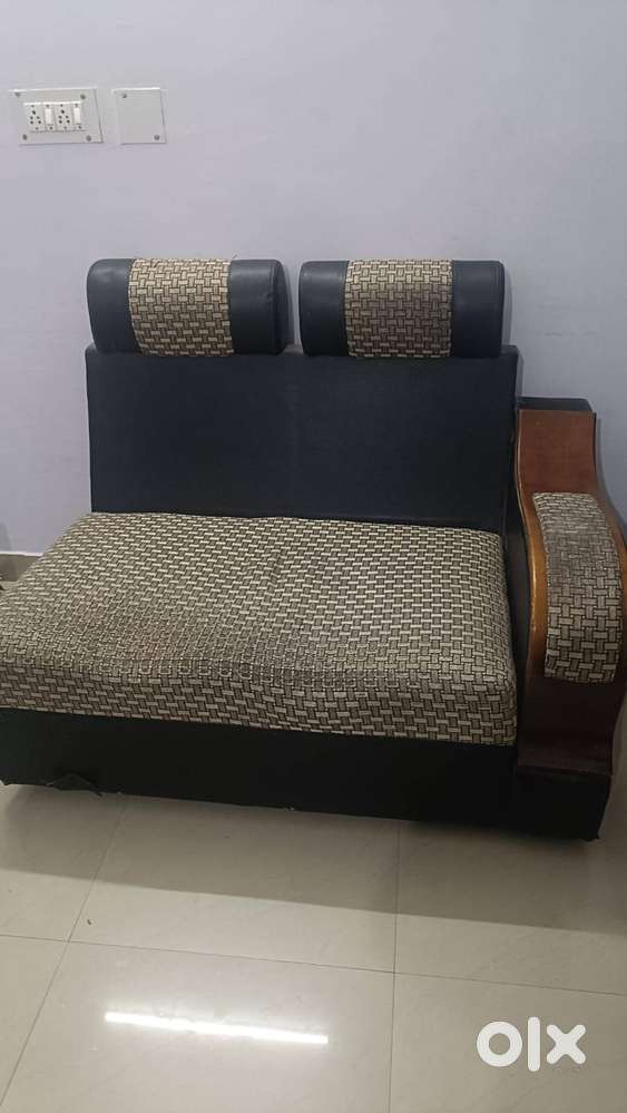 5 seater corner sofa in Sholinganallur
