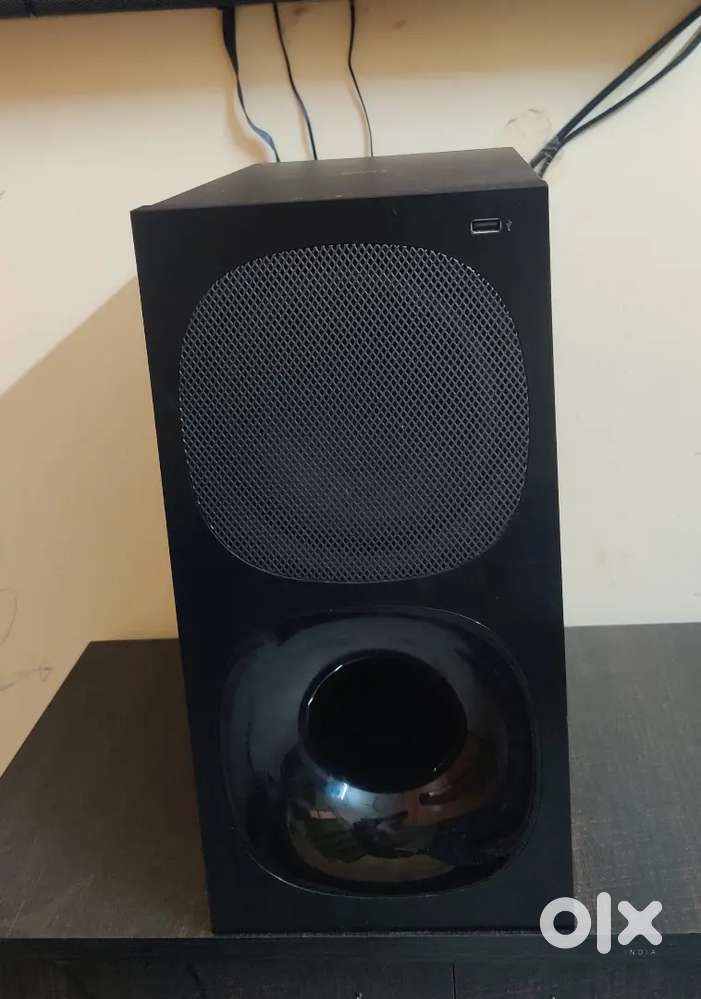 Sony home theatre HT S20r 5.1 12 months old