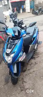 Papers clear, Vip no. 7860,: smooth engine, 3rd owner