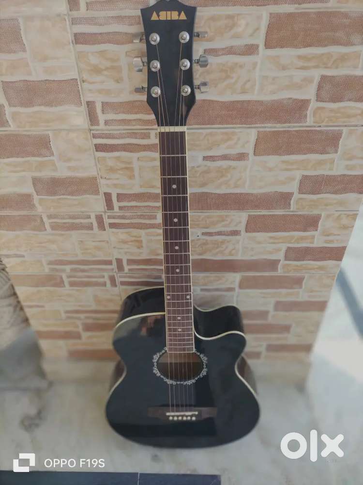 Premium quality Guitar