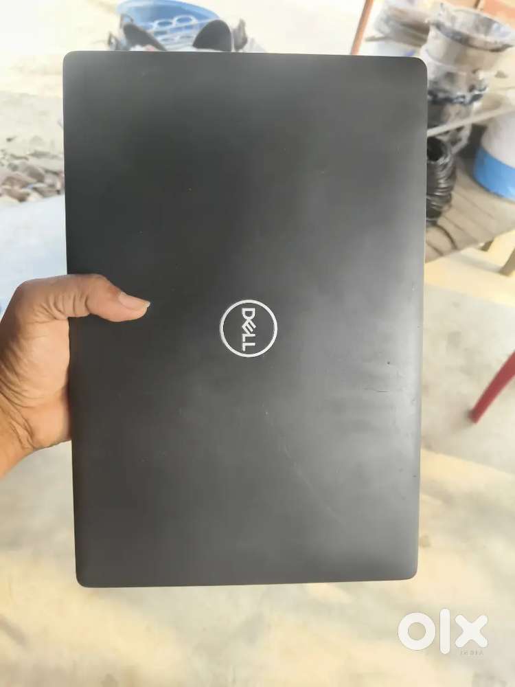 Dell 5300 8 generation 256sd
