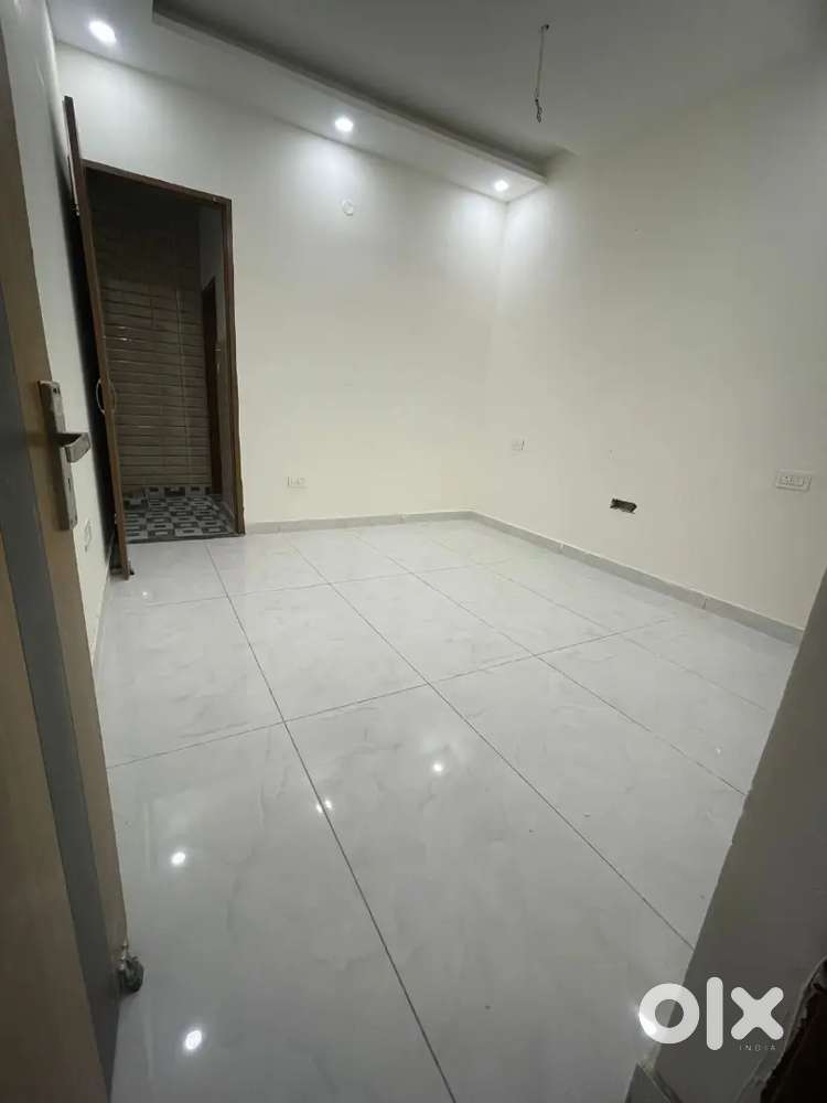 140Gaj 3BHK Double Storey Kothi In Sec125 Sunny Enclave Kharar Mohali