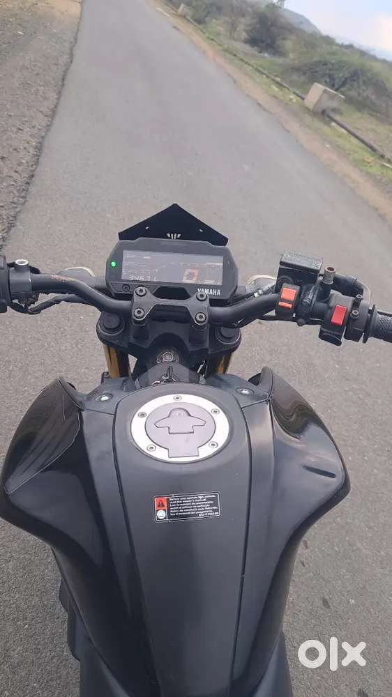 Yamaha MT15 pure black